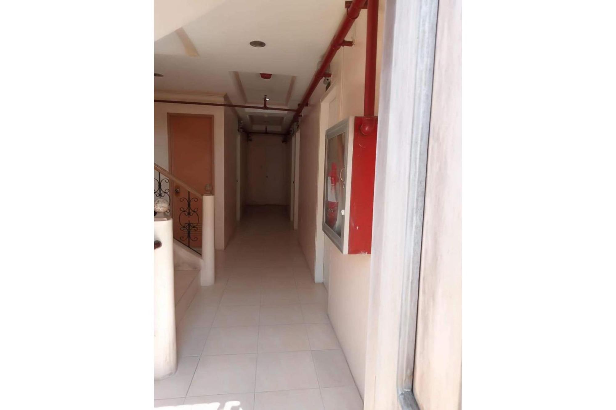 Hotel Oyo 799 Ddd Habitat Iloilo Exterior foto
